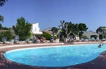 Отель Domaine De Caranella 3*