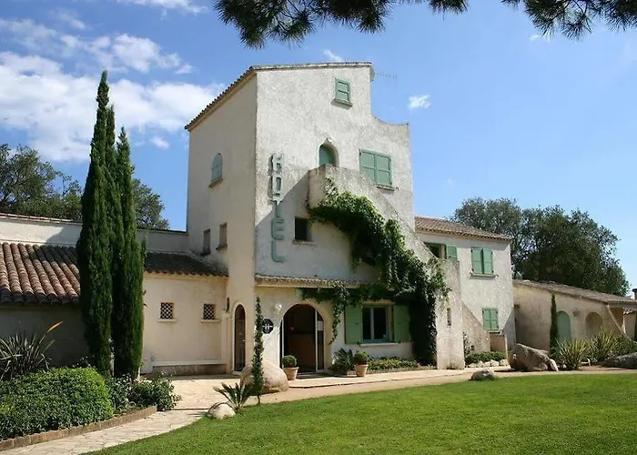 Domaine De Caranella 3* Porto-Vecchio (Corsica)