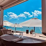 Domaine De Caranella 3* פורטו-וישיו