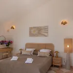 Szálloda Domaine De Caranella 3*