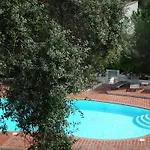 Szálloda Domaine De Caranella