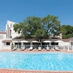 Domaine De Caranella Szálloda