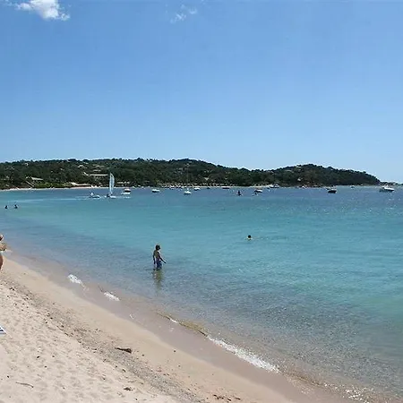 Hotell Domaine De Caranella 3*