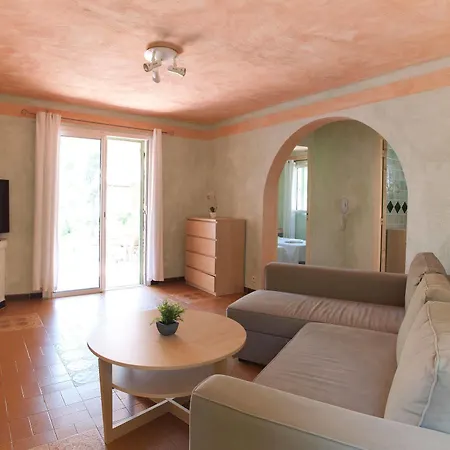 Domaine De Caranella Hotell