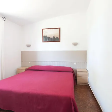 Domaine De Caranella Hotell 3*