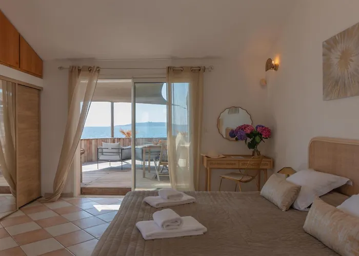 Domaine De Caranella 3* Porto-Vecchio (Corsica)