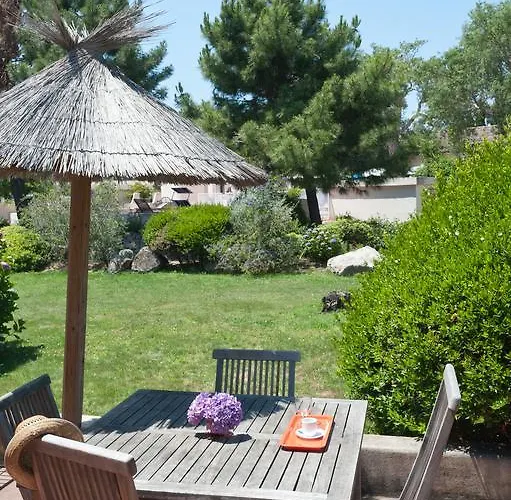 Domaine De Caranella 3* Porto-Vecchio (Corsica)