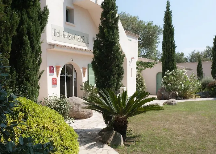 Otel Domaine De Caranella 3*